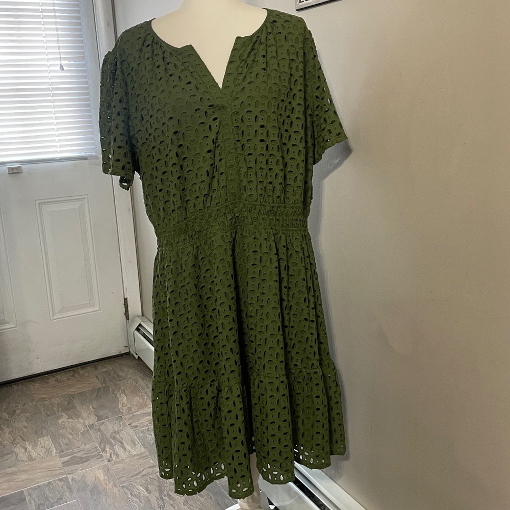 👗 PrettyGarden V-Neck Short Sleeve A-Line Hollow Out Lace Ruffle Dress - XXL